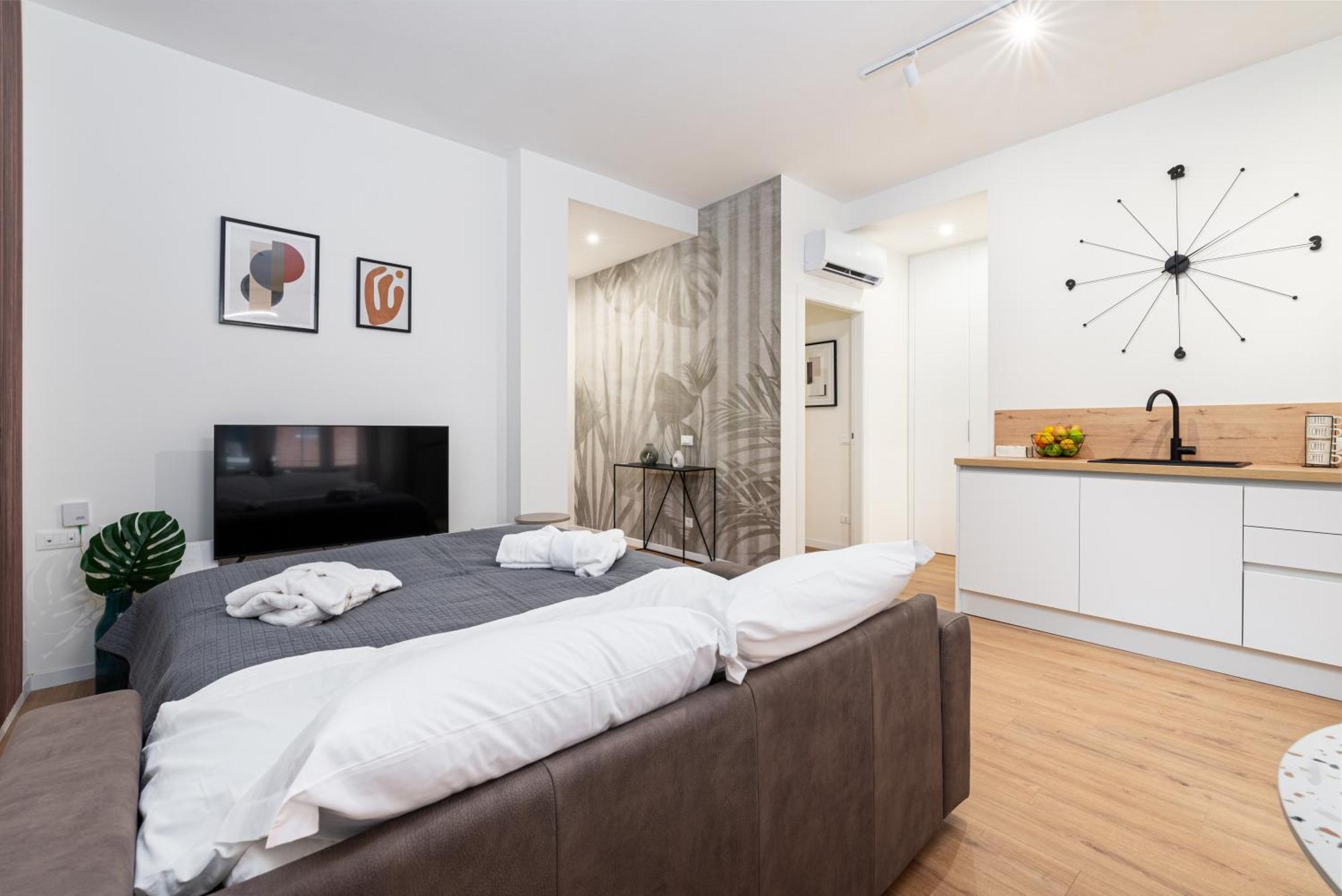 10 Minuti Da San Pietro -netflix Free Apartment
