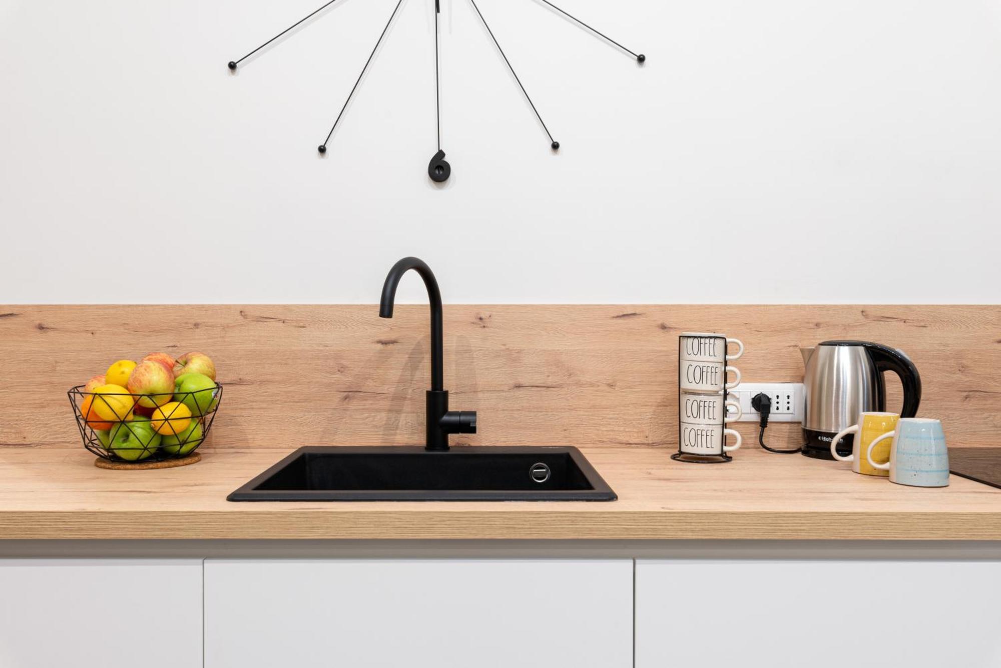 10 Minuti Da San Pietro -netflix Free Apartment